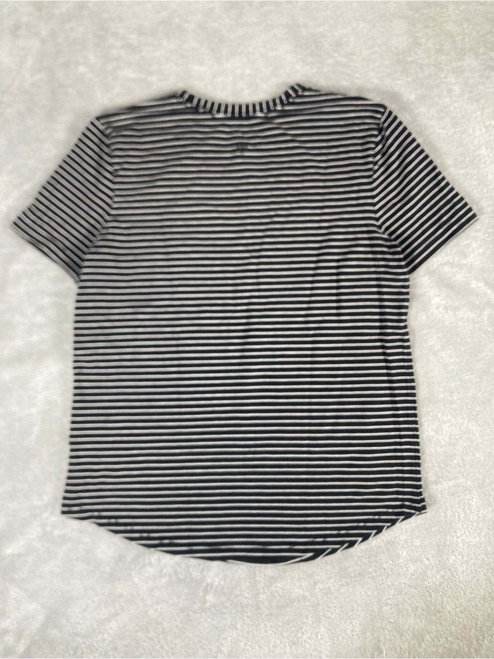 Lululemon Love Curved Hem Crewneck T-Shirt Black White Striped Small S